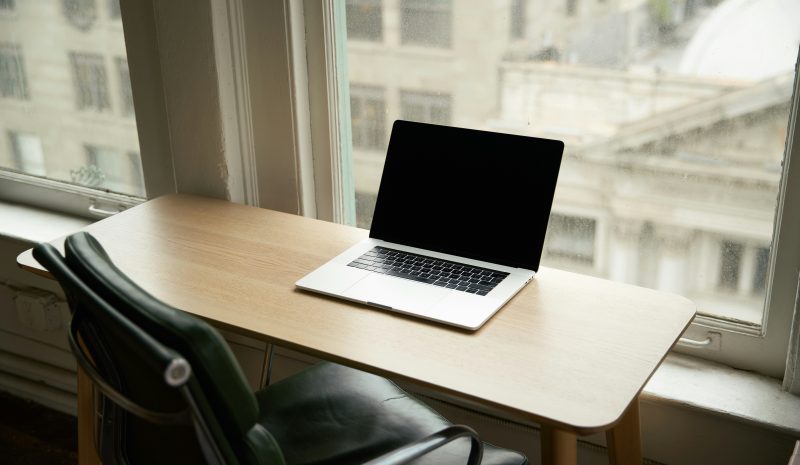 Teletrabajo en 2026: cómo estructurar el trabajo en remoto y no perder productividad en verano
